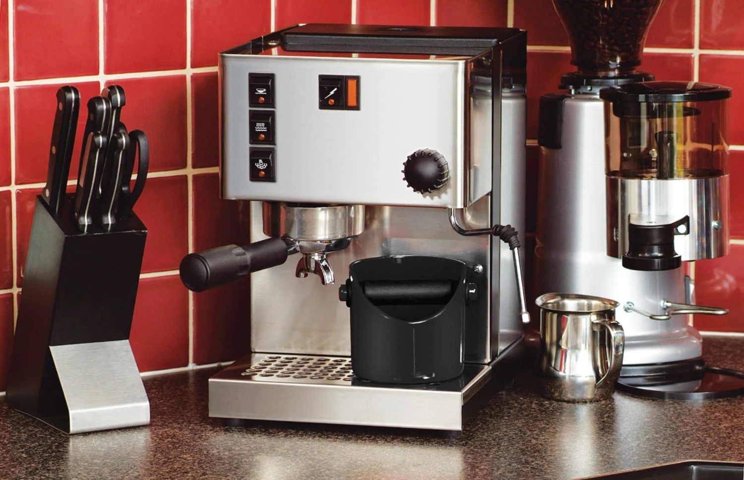 Dreamfarm Grindenstein Knock Box - Black - Image 3