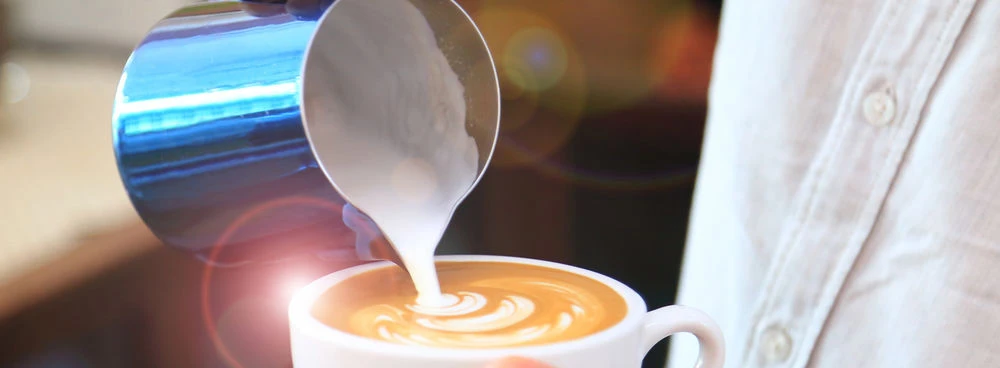 Rocket Espresso 500 Ml Milk Jug - Matte White - Image 3