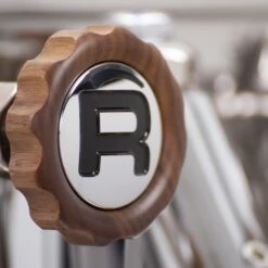 Rocket Espresso R Cinquantotto Espresso Machine - Walnut Accents -Coffee Machine Store IMG 4479