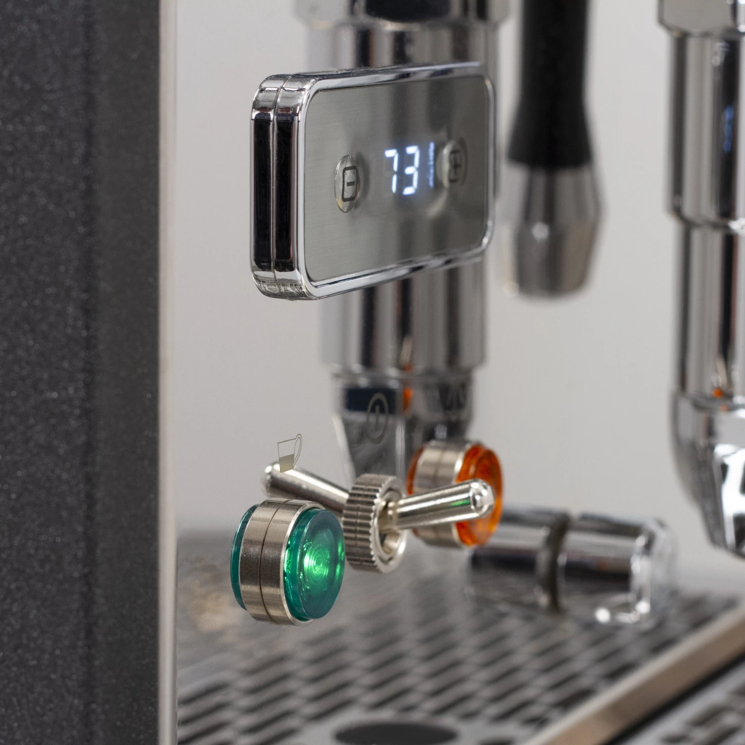 ECM Synchronika Espresso Machine - Anthracite - Image 20
