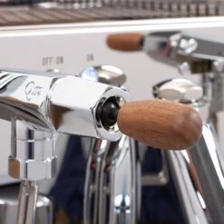 Quick Mill Vetrano Design Espresso Machine - Walnut Accents 24 Quick Mill Vetrano Design Espresso Machine - Walnut Accents -Coffee Machine Store IMG 7380