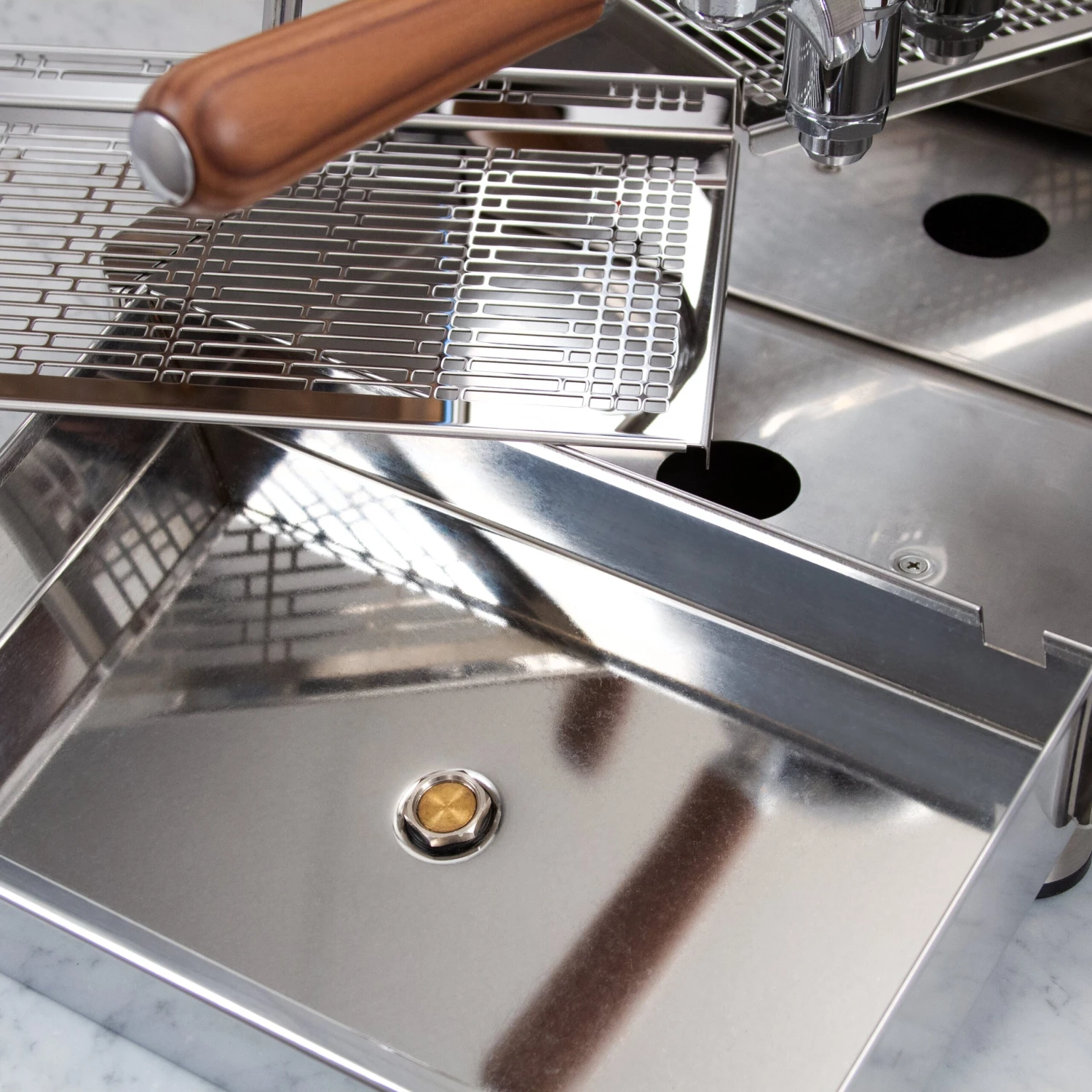 Quick Mill Vetrano Design Espresso Machine - Walnut Accents 15 Quick Mill Vetrano Design Espresso Machine - Walnut Accents - Image 13