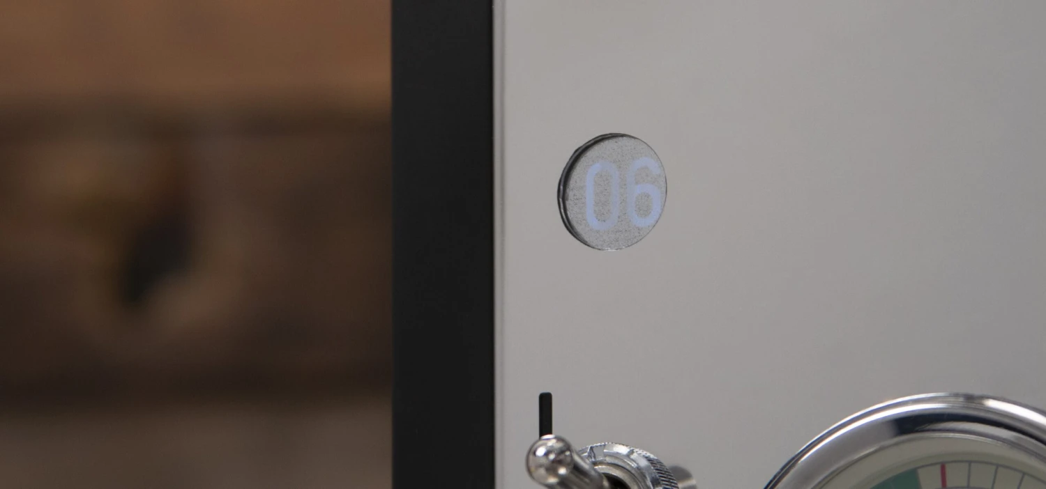 Rocket Espresso Mozzafiato Cronometro R Nera Espresso Machine With Flow Control - Image 10