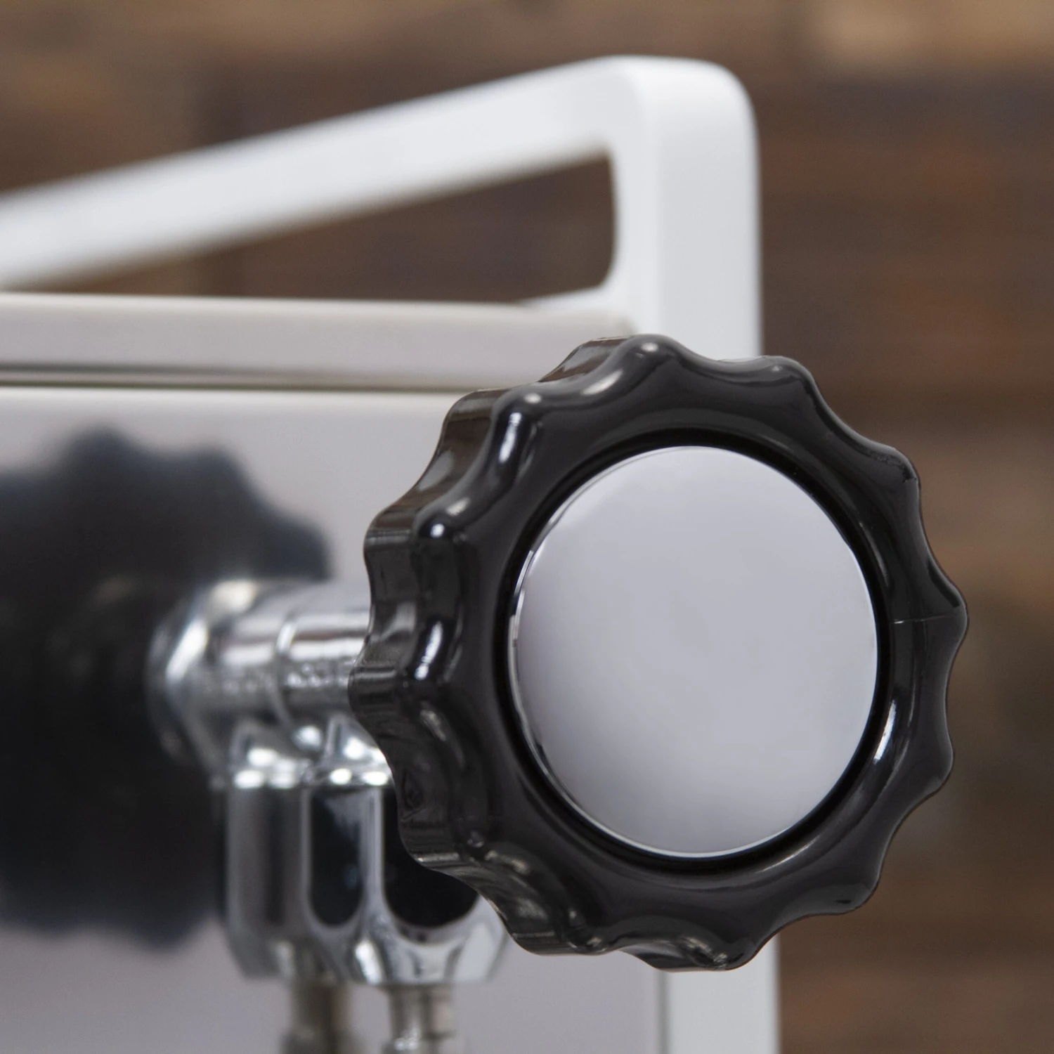 Rocket Espresso Mozzafiato Cronometro V Bianco Espresso Machine With Flow Control - Image 4