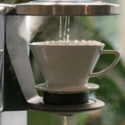 The Breville Precision Brewer® Glass -Coffee Machine Store PrecisionBrewerGlass PourOver jpg