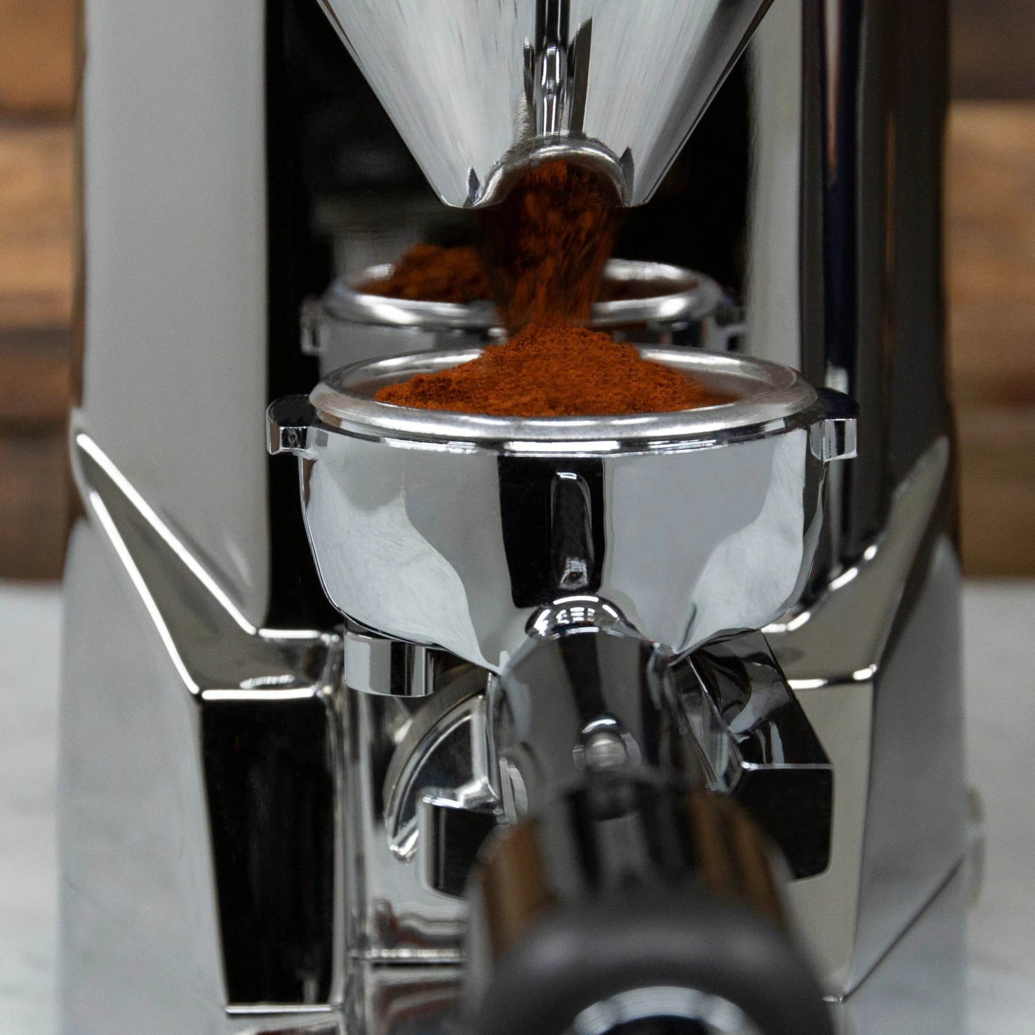 Rocket Espresso Super FAUSTO Grinder In Chrome - Image 8