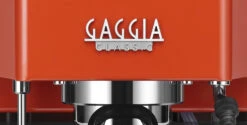 Gaggia Classic Pro Espresso Machine In Lobster Red -Coffee Machine Store closeup logo 1560x790 a1cd9cb5 f8ea 4ba5 9618 c9ce114f3499