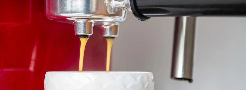 Illy Y3.2 IperEspresso Espresso & Coffee Machine In Red - Image 4