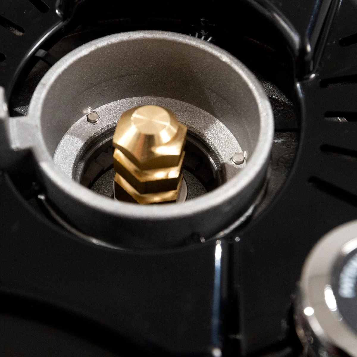 Eureka Zenith 65E High Speed Espresso Grinder In Black - Image 9